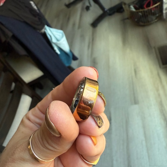 Oura Ring Gen 4 Rose gold - Picture 1 of 3